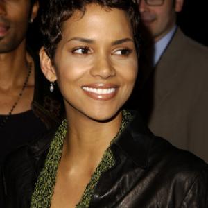Halle Berry at event of Evelyn 2002