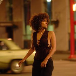 Still of Halle Berry in Frankie & Alice (2010)