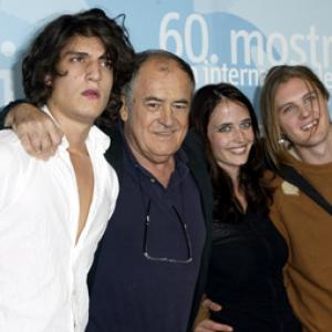 Bernardo Bertolucci, Louis Garrel, Michael Pitt and Eva Green at event of The Dreamers (2003)