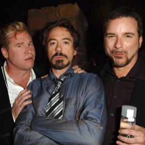 Val Kilmer, Robert Downey Jr. and Shane Black at event of Kiss Kiss Bang Bang (2005)