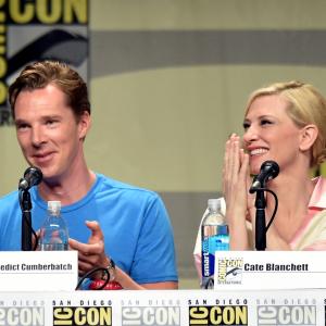 Cate Blanchett and Benedict Cumberbatch at event of Hobitas: Penkiu armiju musis (2014)