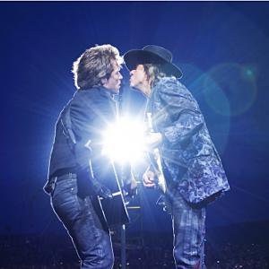 Still of Jon Bon Jovi and Richie Sambora in Bon Jovi: When We Were Beautiful (2009)