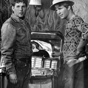 Still of Jeff Bridges and Timothy Bottoms in The Last Picture Show 1971
