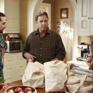 Still of Sally Field, Beau Bridges and Matthew Rhys in Brothers & Sisters (2006)