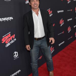 Josh Brolin at event of Sin City A Dame to Kill For 2014