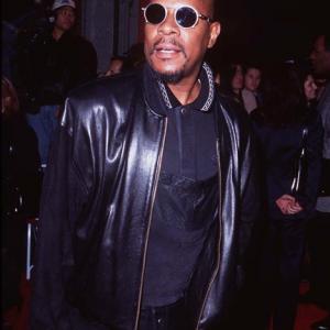 Avery Brooks at event of Star Trek First Contact 1996