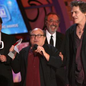 Danny DeVito James L Brooks Jeff Conaway Judd Hirsch and Randall Carver at event of The 5th Annual TV Land Awards 2007