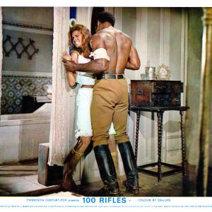 Still of Raquel Welch and Jim Brown in 100 Rifles 1969