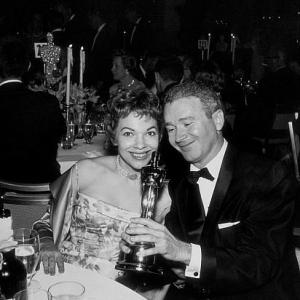 Academy Awards 30th Annual Red Buttons with his Oscar 1958