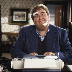 Still of John Candy in Delirious (1991)