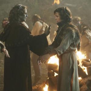 Still of Robert Carlyle and Dylan Schmid in Once Upon a Time 2011