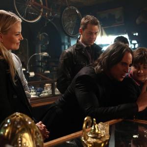 Still of Robert Carlyle Jared Gilmore and Josh Dallas in Once Upon a Time 2011