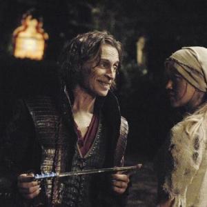 Still of Robert Carlyle and Jessy Schram in Once Upon a Time 2011