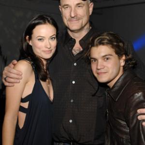 Nick Cassavetes, Emile Hirsch and Olivia Wilde at event of Alfa gauja (2006)