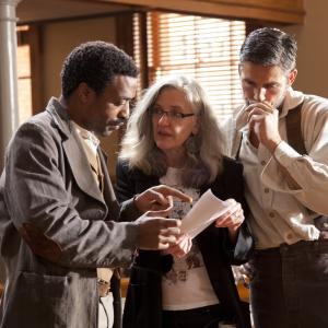 Still of Jim Caviezel and Chiwetel Ejiofor in Savannah 2013