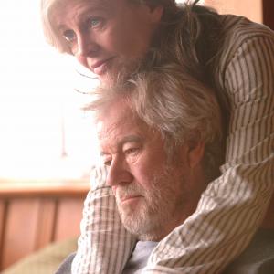 Still of Julie Christie and Gordon Pinsent in Away from Her (2006)