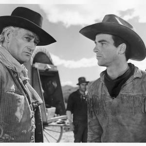 Still of John Wayne and Montgomery Clift in Red River 1948