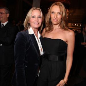 Bo Derek and Toni Collette at event of United States of Tara (2009)