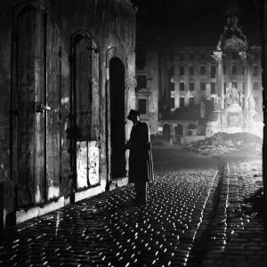 Still of Joseph Cotten in The Third Man 1949