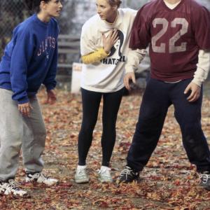 Still of Courteney Cox, Lisa Kudrow and Matt LeBlanc in Draugai (1994)