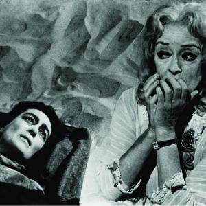 Still of Bette Davis and Joan Crawford in What Ever Happened to Baby Jane? 1962