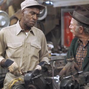 Still of Scatman Crothers and Jack Albertson in Chico and the Man 1974