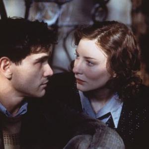 Still of Cate Blanchett and Billy Crudup in Charlotte Gray 2001