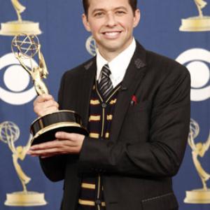 Jon Cryer at event of The 61st Primetime Emmy Awards (2009)