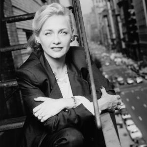 Still of Patti DArbanville in New York Undercover 1994
