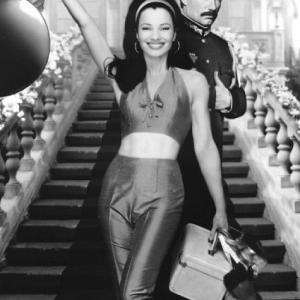 Fran Drescher and Timothy Dalton in The Beautician and the Beast (1997)