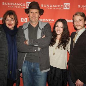 Jeff Daniels Nora Dunn Lou Taylor Pucci and Olivia Thirlby