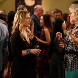 Still of Christina Applegate and Blythe Danner in Up All Night 2011