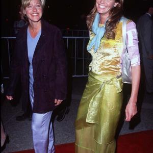 Elle Macpherson and Ellen DeGeneres at event of That Thing You Do! 1996