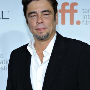 Benicio Del Toro at event of Eskobaras kruvinas rojus 2014