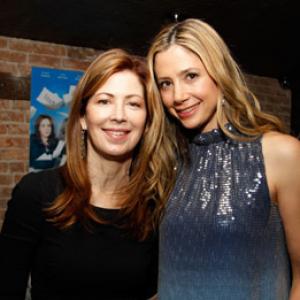 Mira Sorvino and Dana Delany at event of Multiple Sarcasms 2010