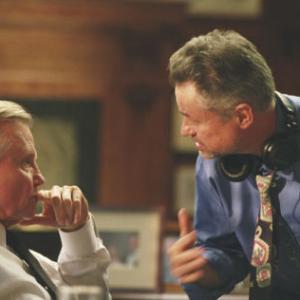 Jon Voight and Jonathan Demme in The Manchurian Candidate (2004)