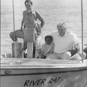 Still of Tommy Lee Jones Martha Plimpton and Brian Dennehy in The River Rat 1984