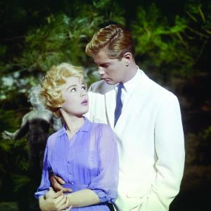 Still of Sandra Dee and Troy Donahue in A Summer Place (1959)
