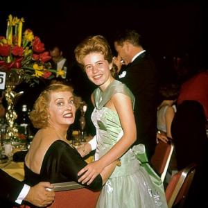 Academy Awards 35th Annual Bette Davis and Patty Duke 1963