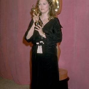 Academy Awards 49th Annual Faye Dunaway Best Actress
