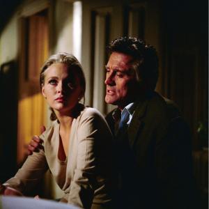 Still of Kirk Douglas and Faye Dunaway in The Arrangement 1969