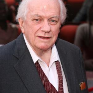 Charles Durning at event of Mother Ghost 2002