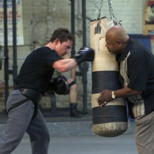Still of Charles S Dutton and Shawn Hatosy in Nusikalstami protai 2005
