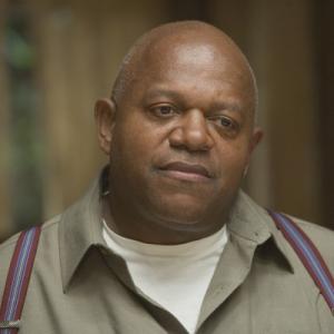Still of Charles S. Dutton in The Express (2008)