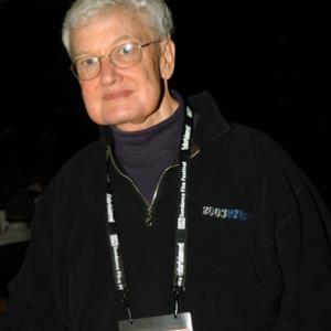 Roger Ebert at event of Kung fu 2004