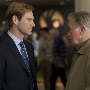 Still of Martin Sheen and Aaron Eckhart in Love Happens (2009)