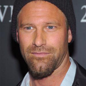 Aaron Eckhart at event of The Missing (2003)