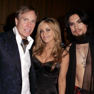 Carmen Electra Dave Navarro and Tommy Hilfiger