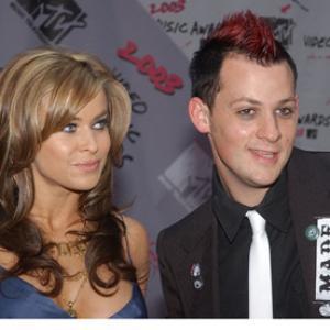 Carmen Electra and Joel Madden at event of MTV Video Music Awards 2003 (2003)