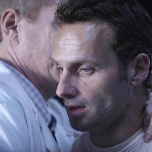 Still of Noah Emmerich and Andrew Lincoln in Vaiksciojantys negyveliai (2010)